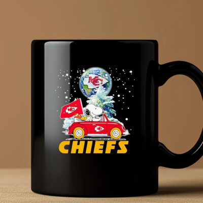 Snoopy Driving Car Snow Kansas City Chiefs Mug