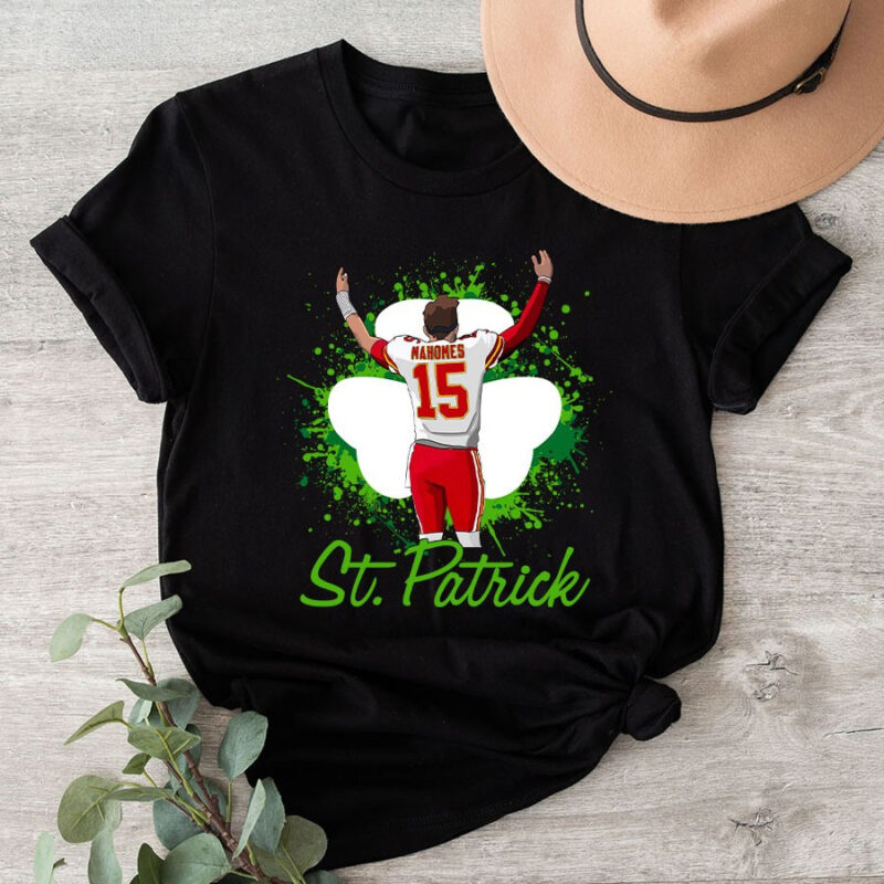 St. Patrick Shamrock Patrick Mahomes Kansas City Chiefs 2D T-Shirt